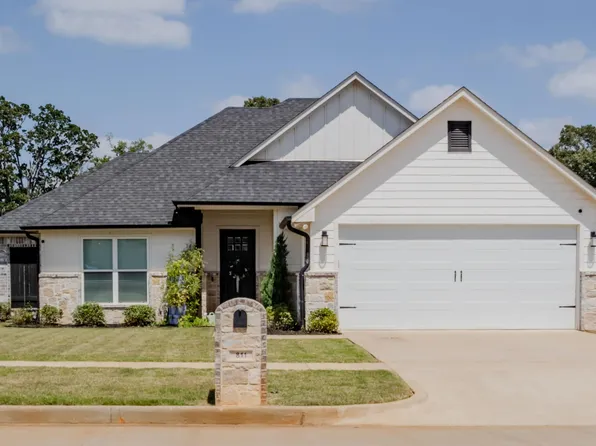 811 Charlie, Whitehouse, TX 75791