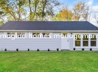 1910 Dooridge Dr, Twinsburg, OH 44087
