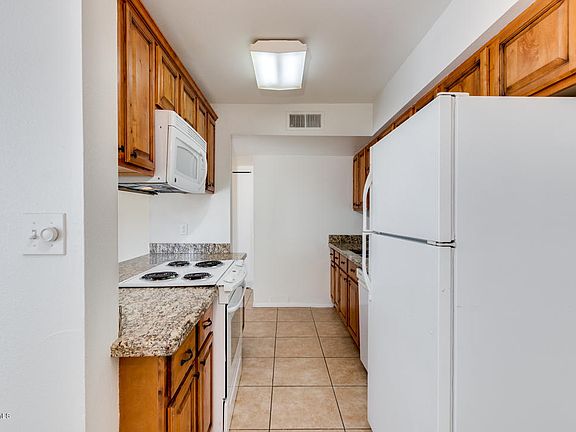 3rd image of 1500 W Rio Salado Pkwy Unit 83
