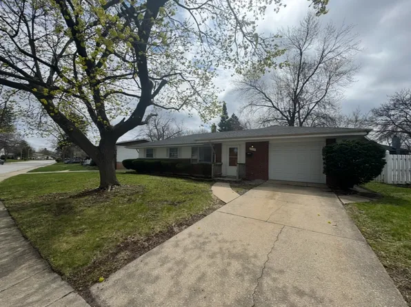 1217 King Dr, South Holland, IL 60473