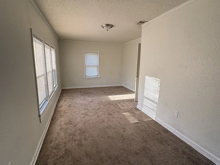 4202 Pearl St — Photo 35