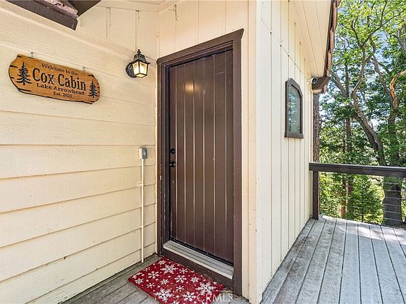 4th image of 686 Grass Valley Rd