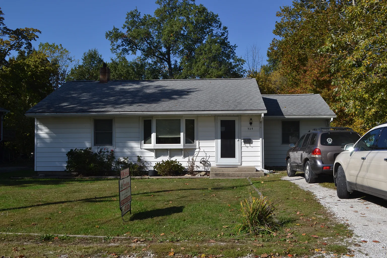 325 Ellison St photo 1