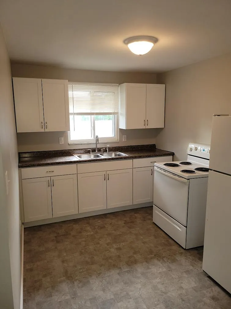 Building Photo - 403 N Cherrywood Ave #403B