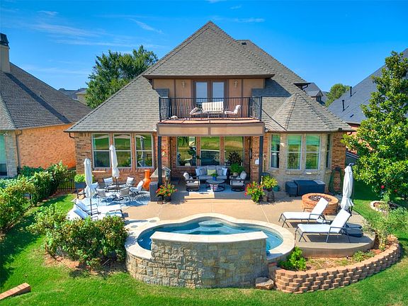 4th image of 16764 Little Leaf Ln