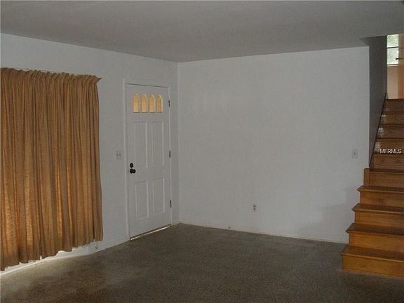 5th image of 7902 W Hiawatha St