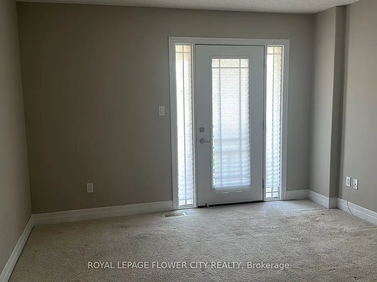1765 Shelburne St — Photo 27