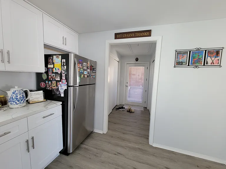 3246 W 110th St #2 — Photo 3