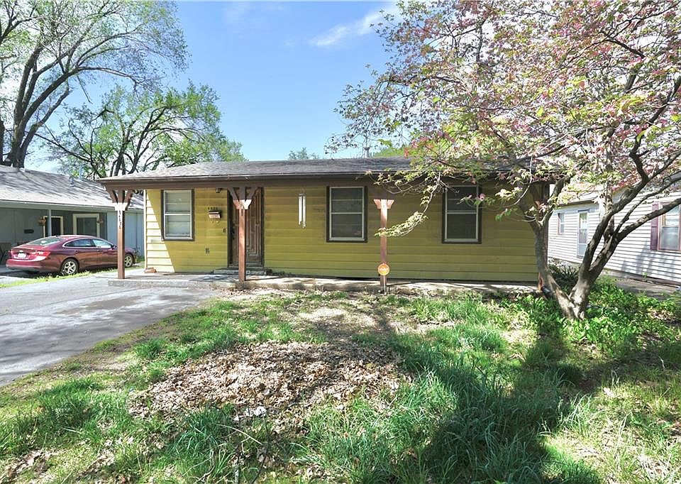 1st image of 4838 Locust Ave