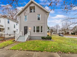 614 Lovers Ln, Akron, OH 44311