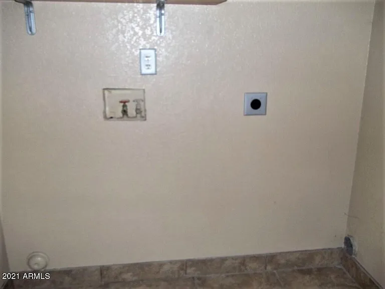 3017 W Augusta Ave — Photo 15