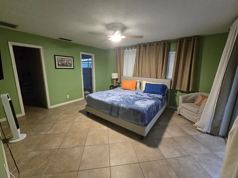 W Terrace Dr — Photo 13