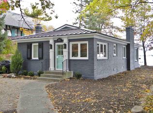 1158 S Lake Dr, Syracuse, IN 46567