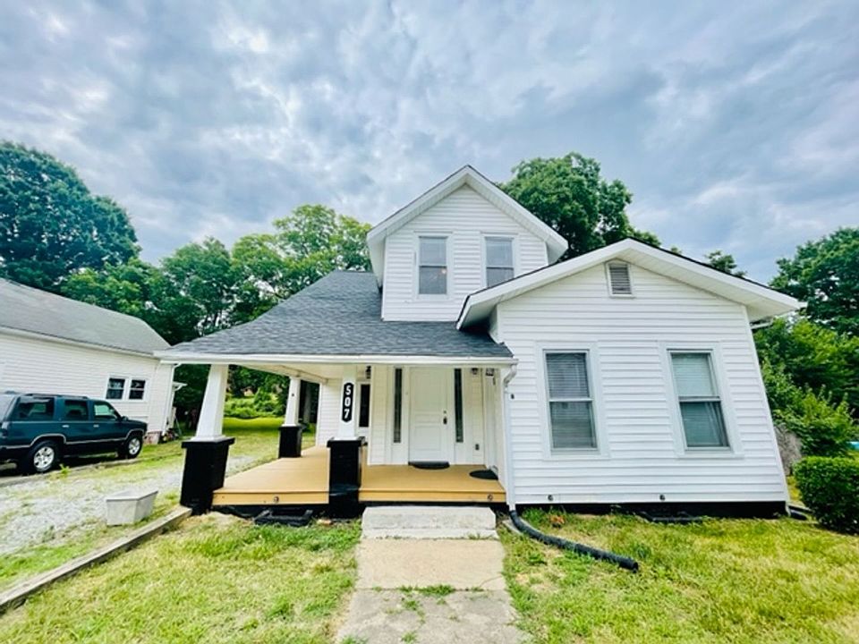 1st image of 507 Newton Pl Unit A