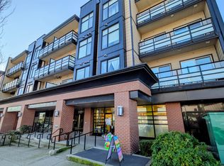 7727 Royal Oak Ave #211, Burnaby, BC