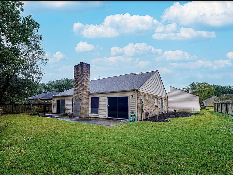 2306 Wallingford Dr — Photo 37