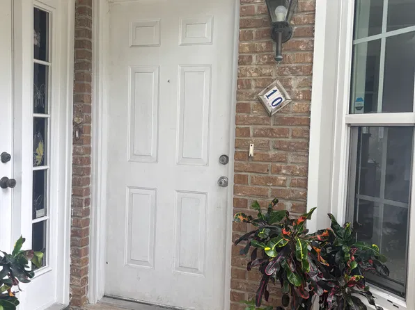 2201 Coach House Blvd APT 10, Orlando, FL 32812