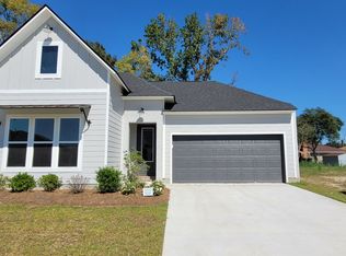 7619 Silverside Cove Dr, Baton Rouge, LA 70808