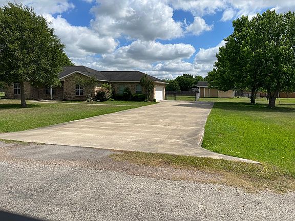 4th image of 333 Cody Dr