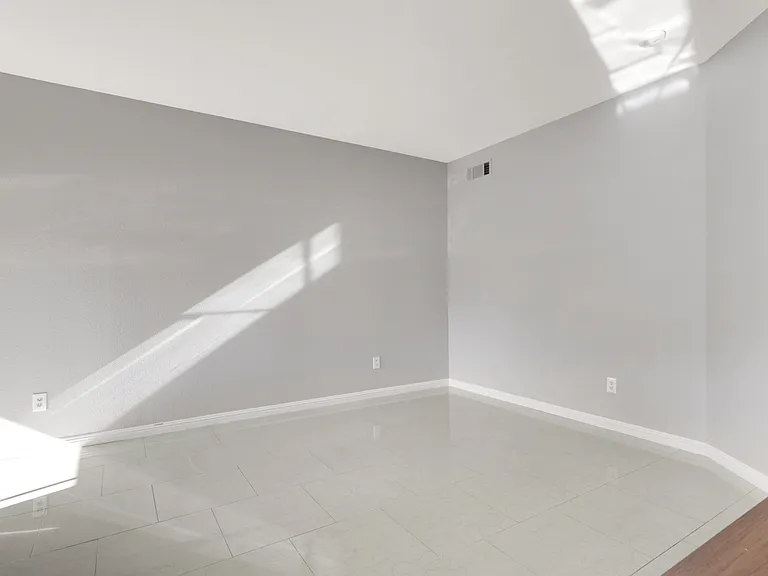 9000 Las Vegas Blvd S #1097 — Photo 7