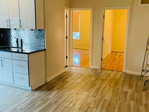 3rd image of 44-01 25th Ave #1RR