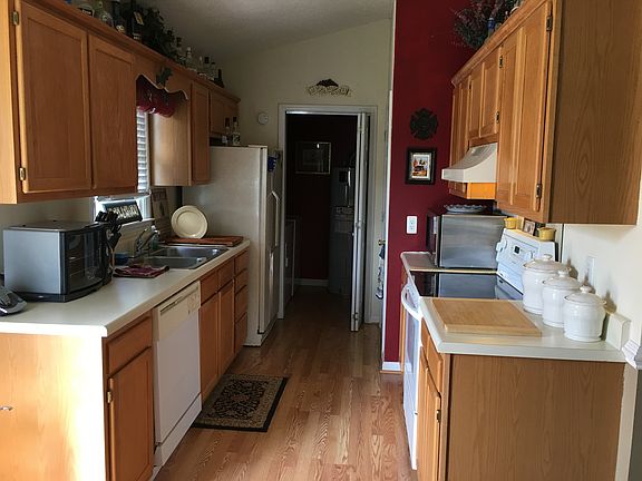 4th image of 4721 Hopewood Dr