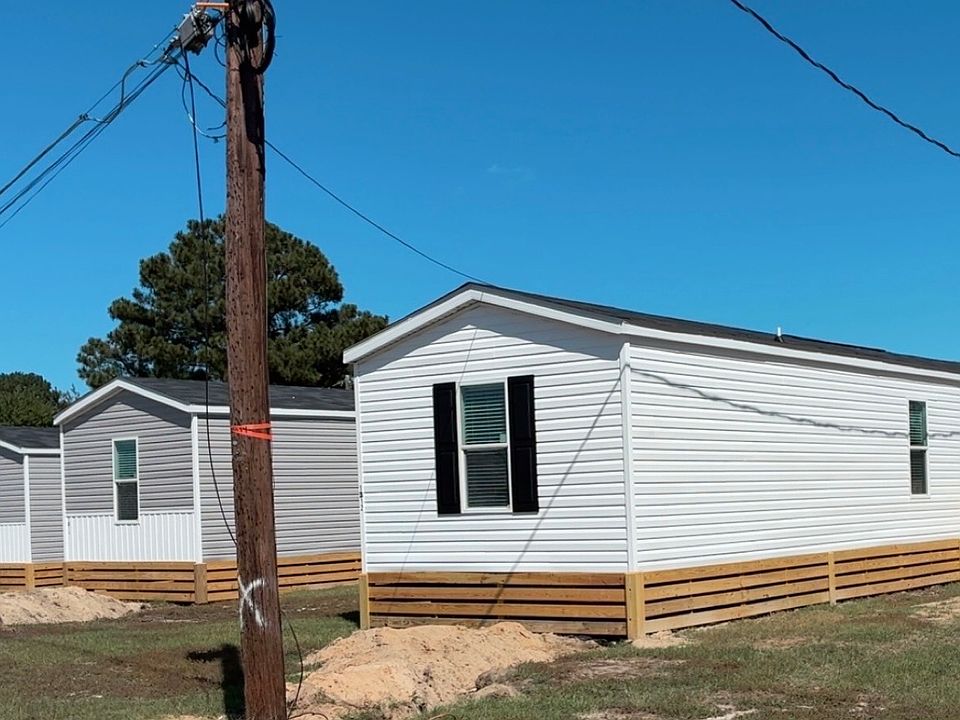 1st image of 1343 Kenneth Dr