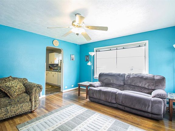 3rd image of 7102 E 10th Ave