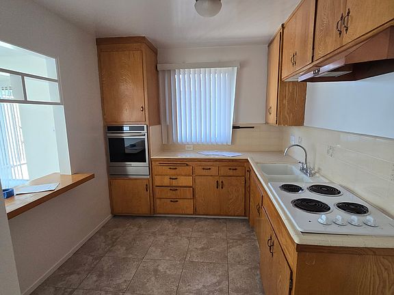 4th image of 304 E Almond Ave APT 15