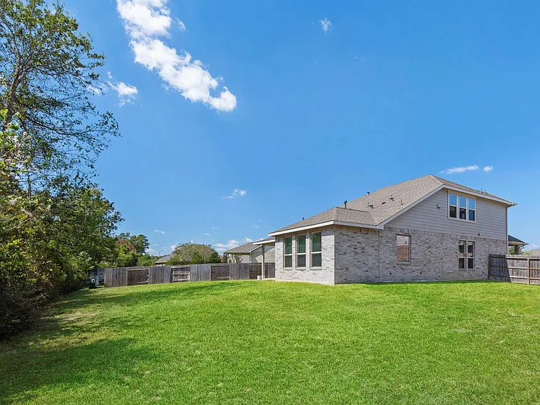 28068 Dove Chase Dr — Photo 39