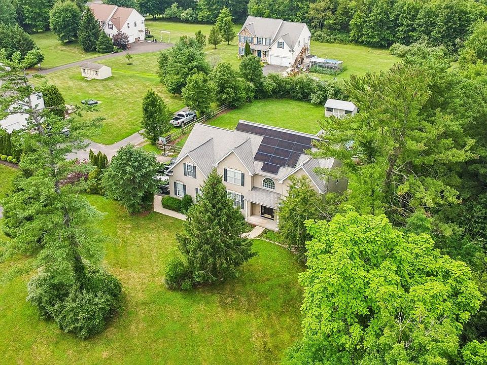 1st image of 211 Tollgate Rd