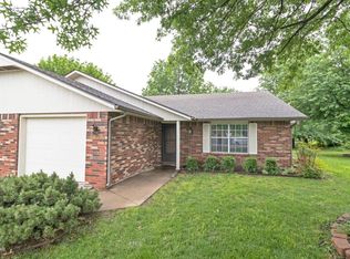 3326 Poplar Ct, Joplin, MO 64804