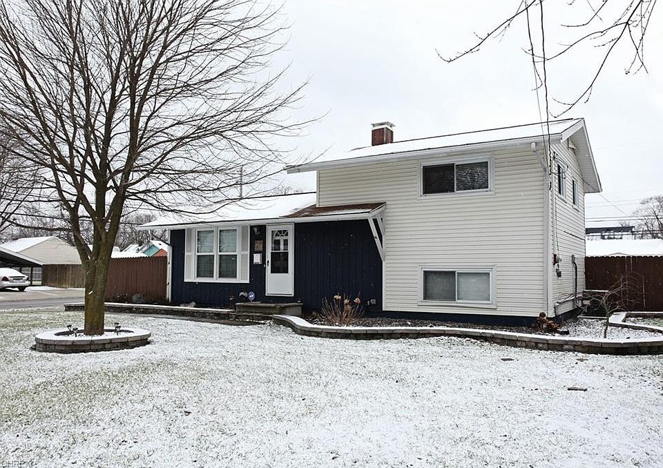 1st image of 714 West Dr