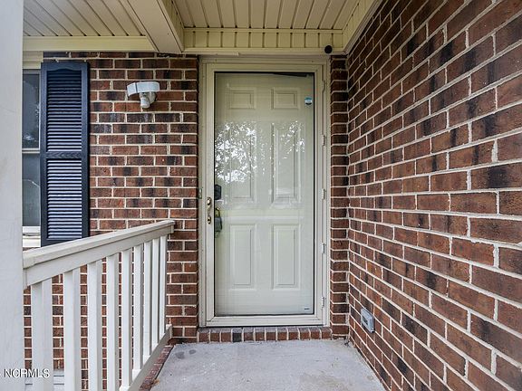 5th image of 1860 Fred Drive