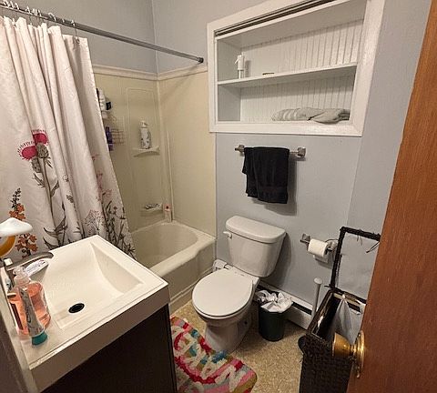 4th image of 560 Auburn Ave