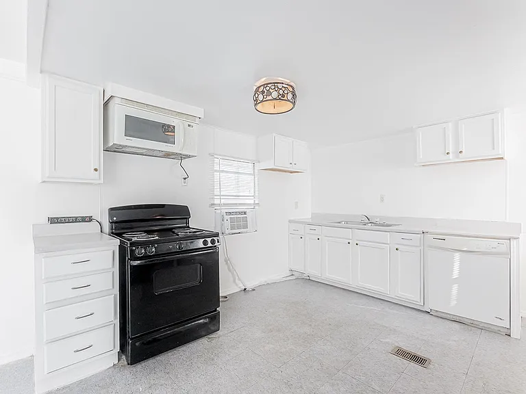 410 N Amy Ln #7 — Photo 4