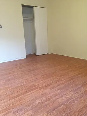Rented by Compass | media 23