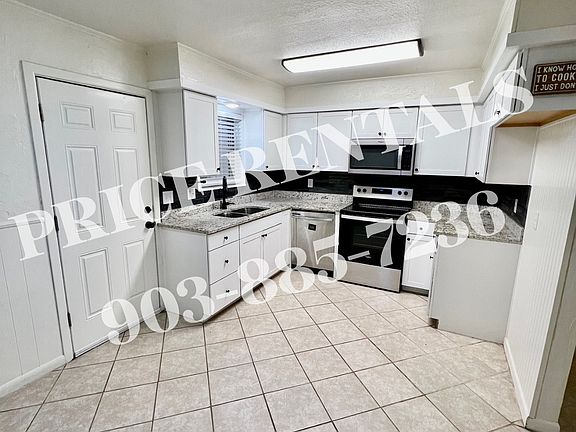2nd image of 624 Texas St #624