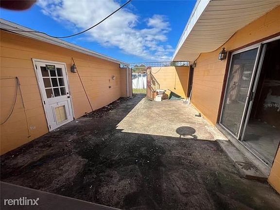 4th image of 759R 91st Ave N