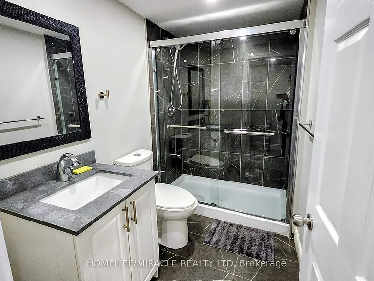 102 Whiteface Cres — Photo 22