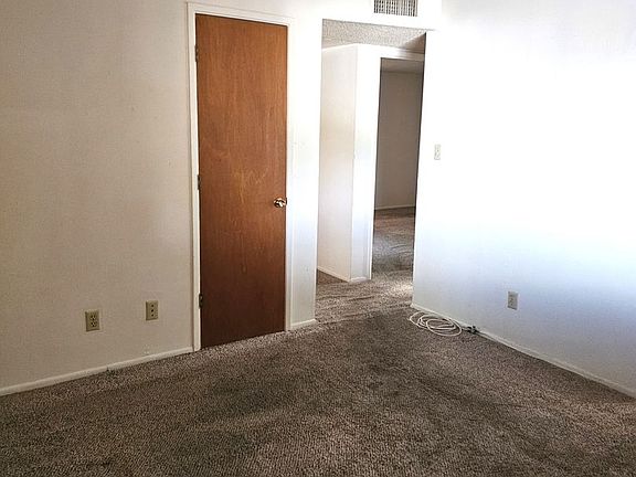 3rd image of 680 S Valley View St #5