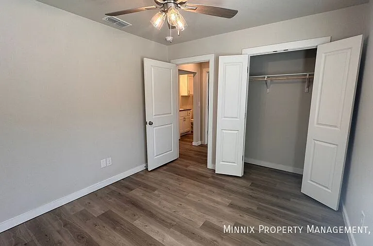 7704 Elm Ave — Photo 17