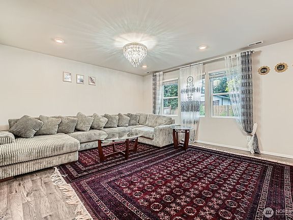 5th image of 5731 151st Street Ct E