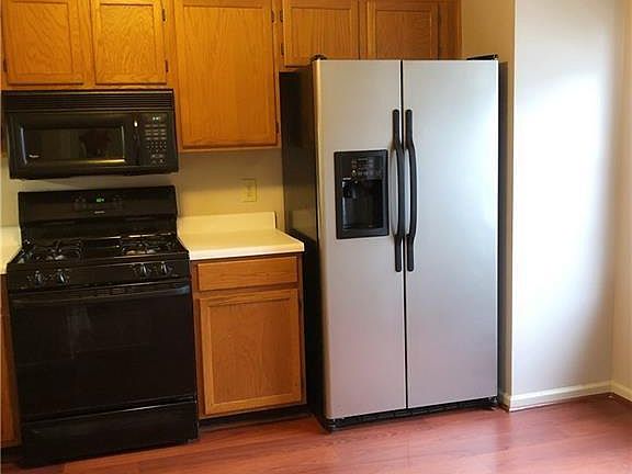 4th image of 6580 Meadow Rue Dr