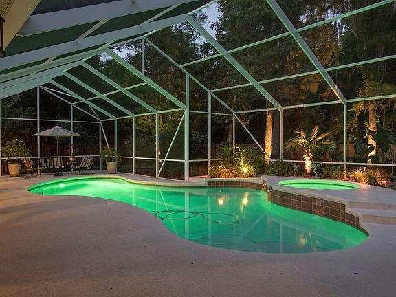 5th image of 5919 NW 72nd St