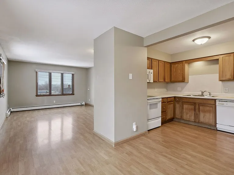 155 Cedar Lake Road North — Photo 9
