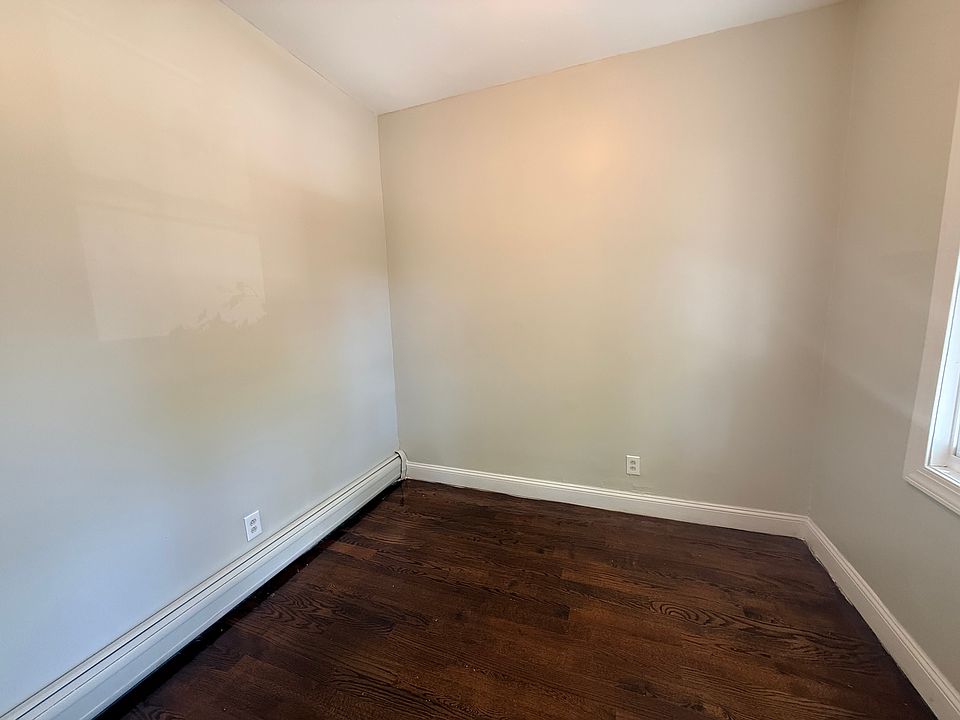 1st image of 203 N 15th St #3D