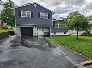 36 Richard Ave, Hopelawn, NJ 08861