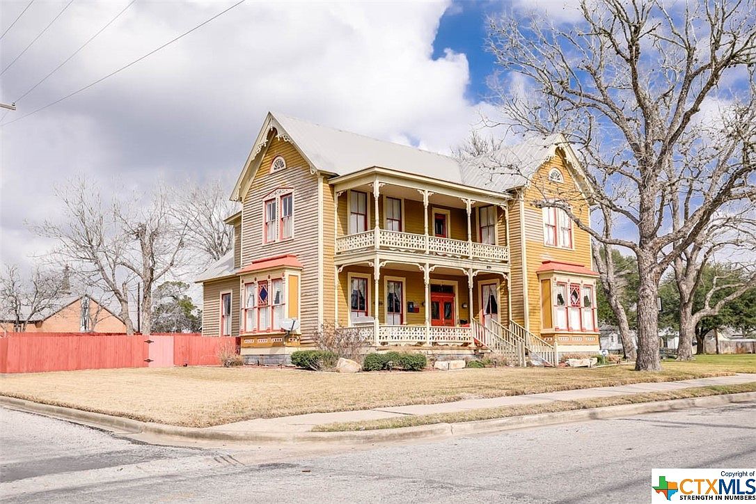 501 E 3rd St, Hallettsville, TX 77964 Zillow