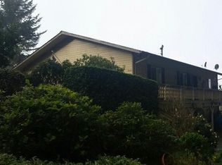 30340 Hillside Trl, Gold Beach, OR